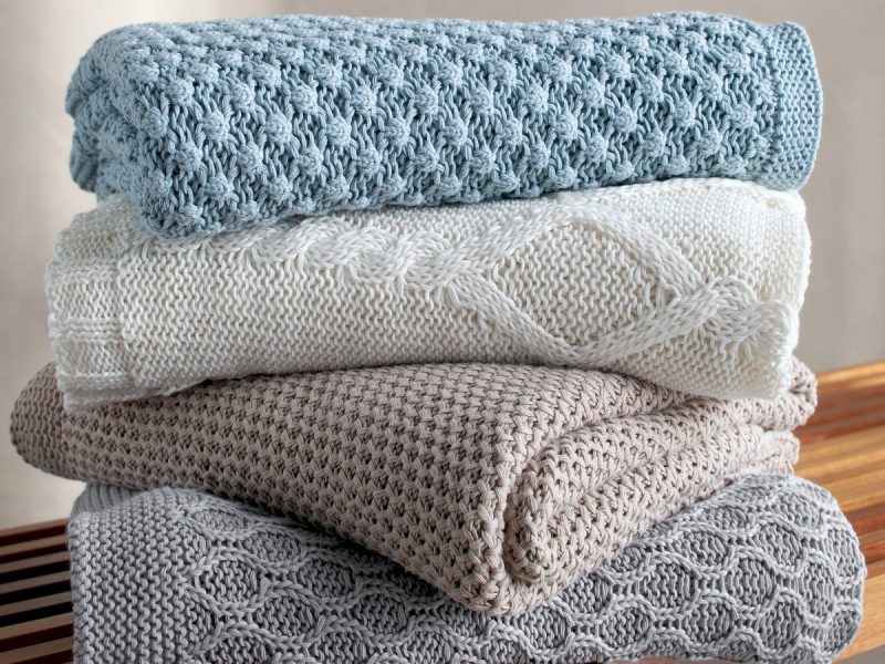 Mix Yves, Zoe, Jude e Max - Ambientada